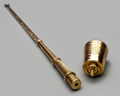 Earl of Lonsdale Silver Gilt Whip Form Stirrup Cup, 1788 - The Durban Stirrup Cup